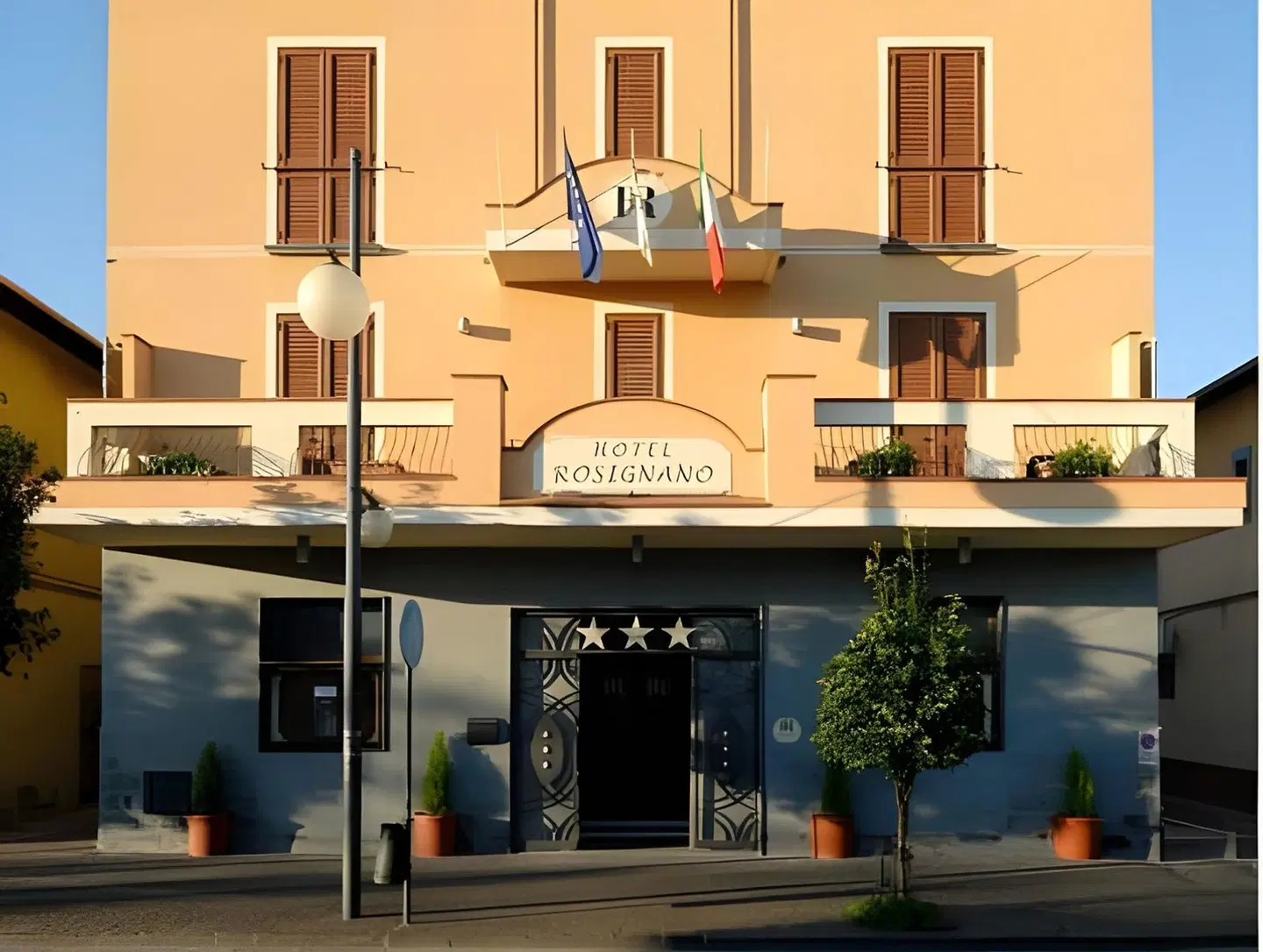 Rosignano EXTERIOR