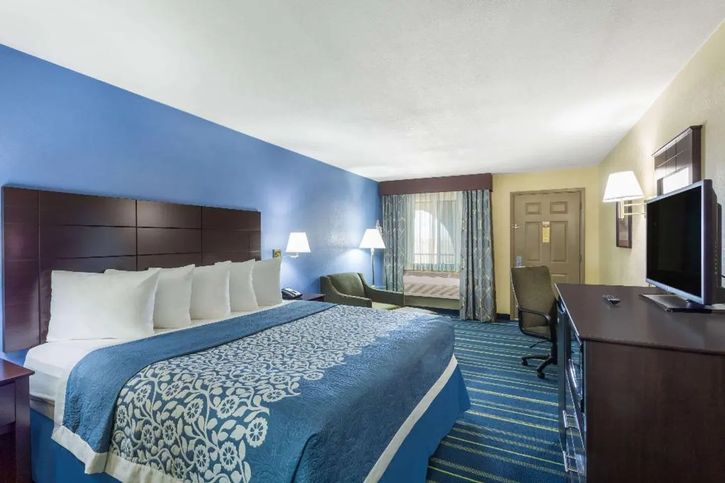 Days Inn by Wyndham Holbrook ROOM_EXAMPLE