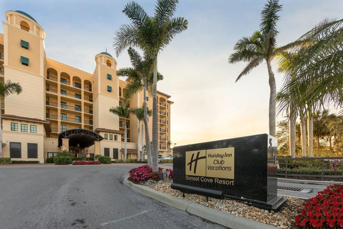 Holiday Inn Club Vacations Marco Island Sunset Cove by IHG EXTERIOR