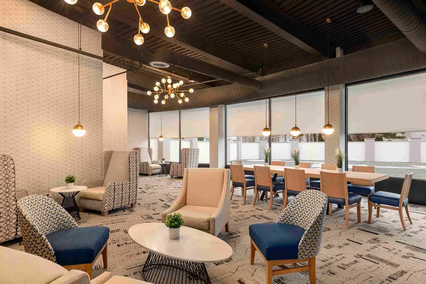 Holiday Inn Philadelphia Airport-Stadium Area LOUNGE_LOBBY