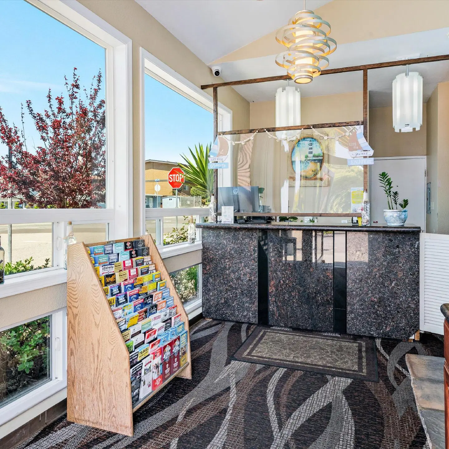 Pacific Shores Inn - Morro Bay LOUNGE_LOBBY