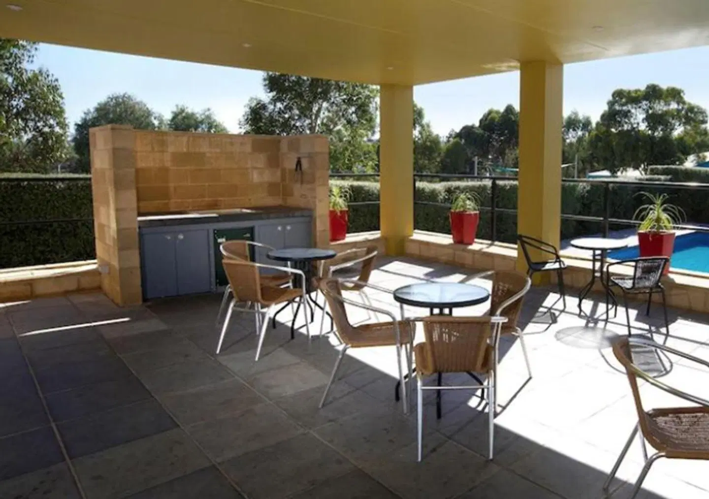 Quest Narre Warren Terrasse