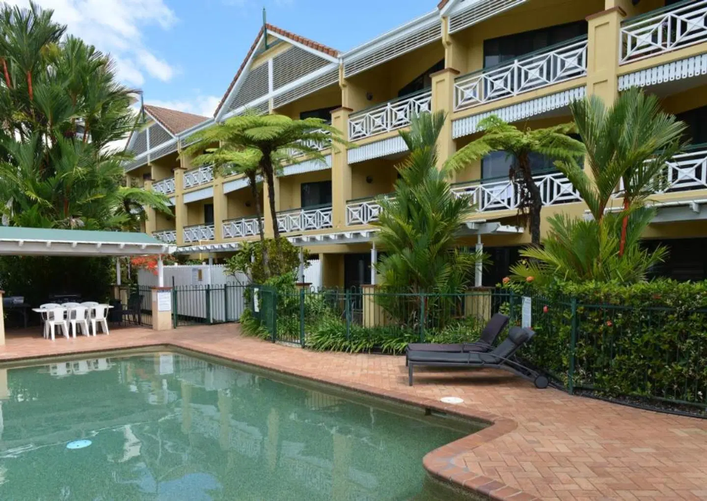 Waterfront Terraces EXTERIOR