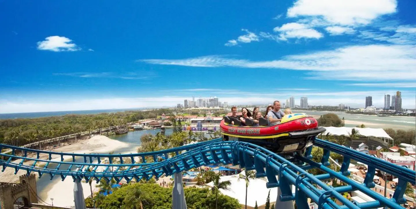 Sea World Resort & Water Park OUTDOOR_POOL