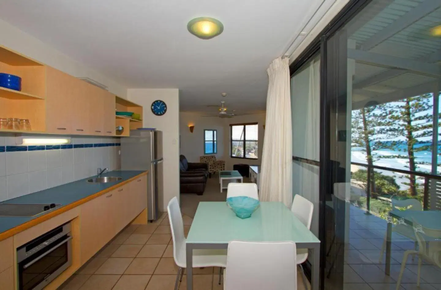 The Beach Retreat Coolum ROOM_EXAMPLE
