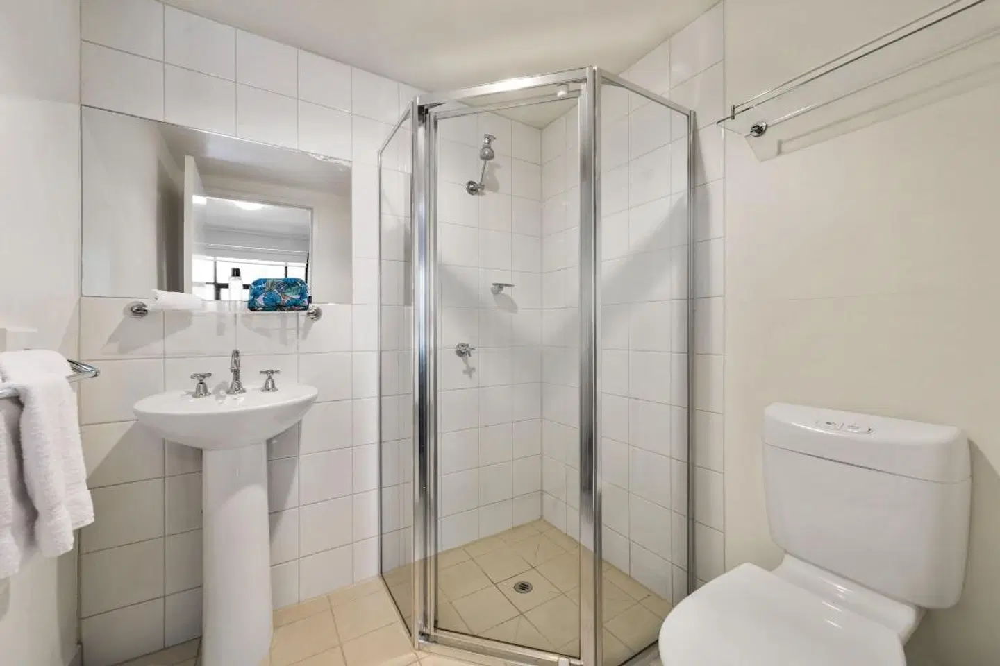 Quest Narre Warren Badezimmer