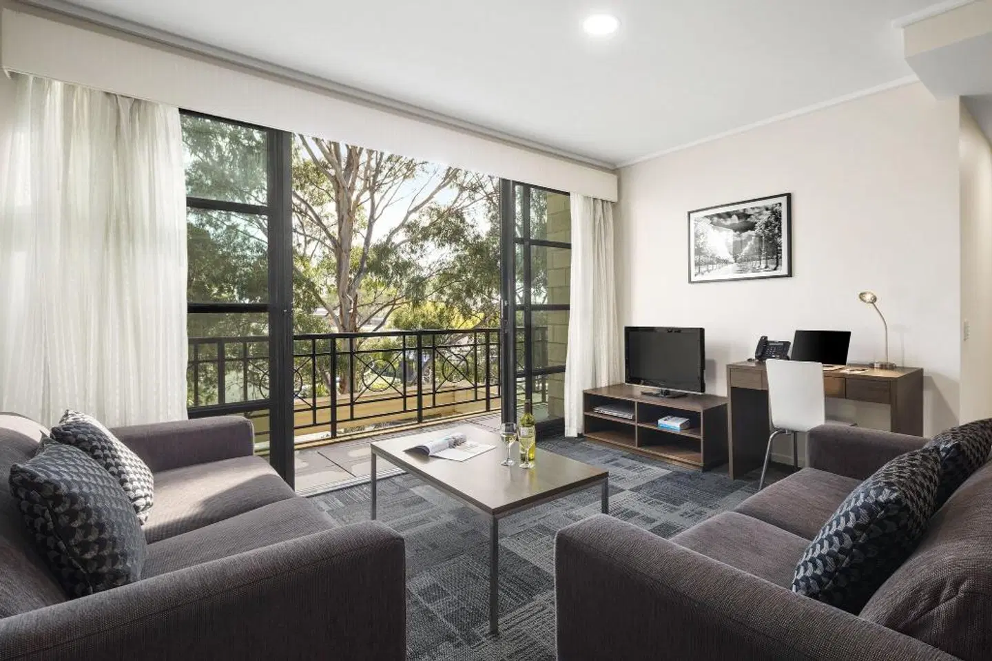 Quest Narre Warren ROOM_EXAMPLE