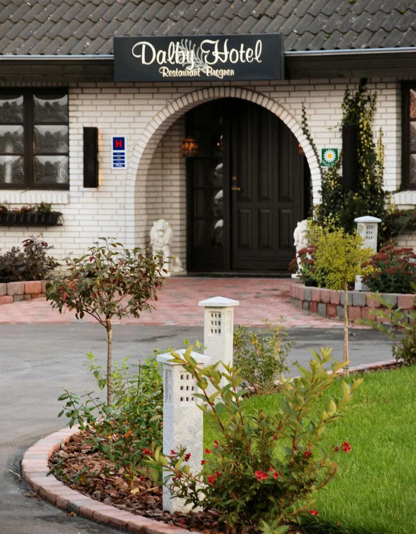Dalby Hotel EXTERIOR