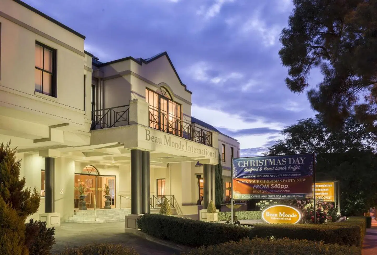 Beau Monde International EXTERIOR
