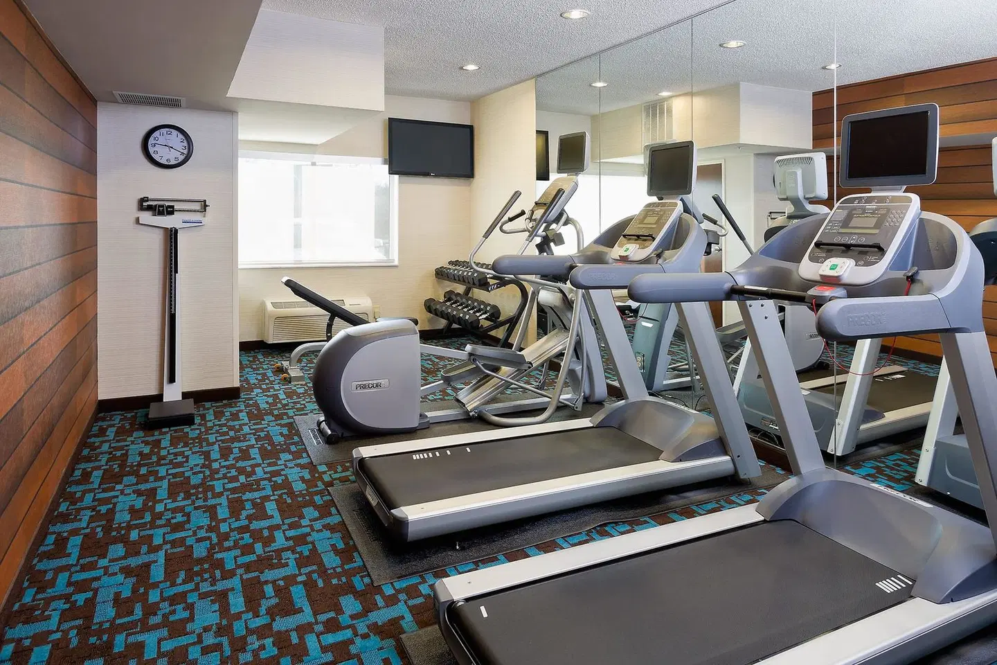 Fairfield by Marriott Inn & Suites Lexington Keeneland Airport SPORTS_AND_LEISURE