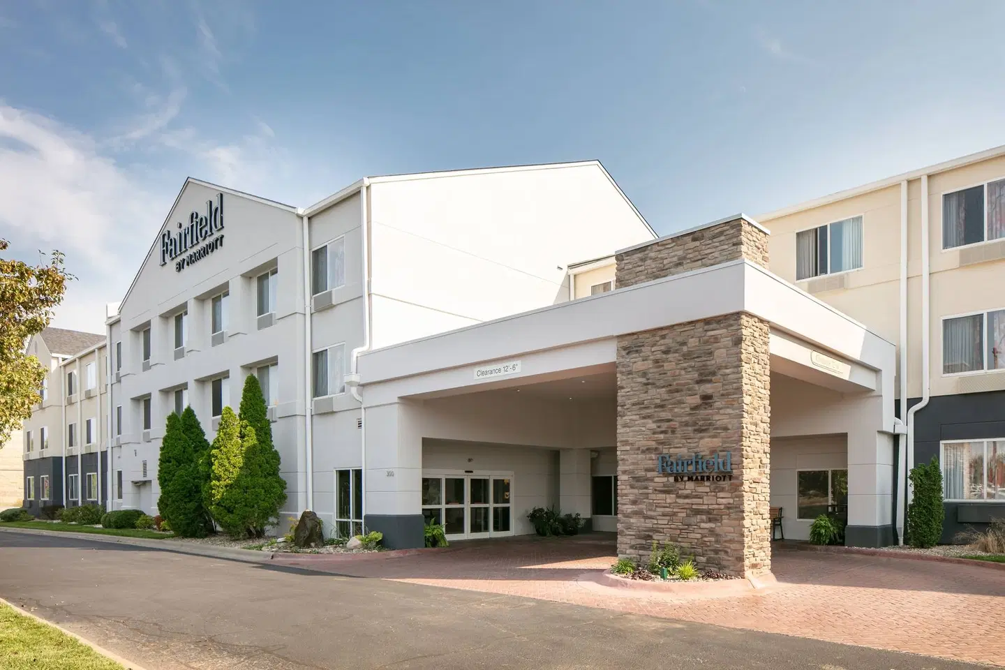 Fairfield by Marriott Inn Manhattan EXTERIOR