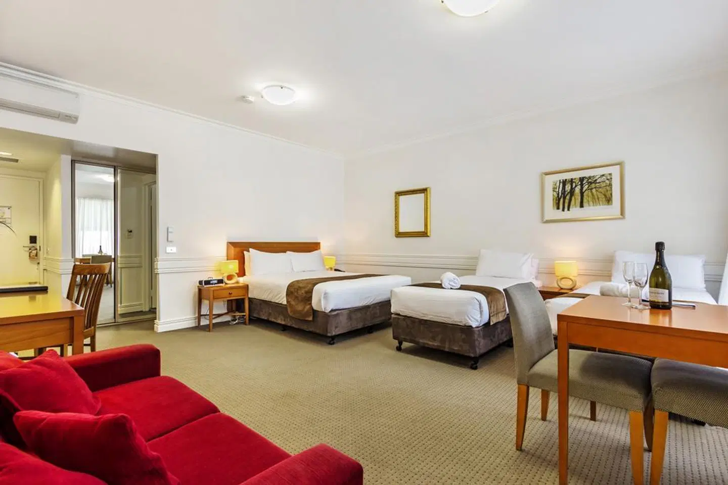 Beaumont Kew Apartments ROOM_EXAMPLE