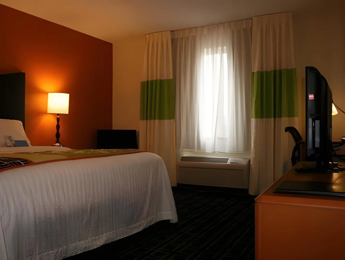 Fairfield by Marriott Inn & Suites Jefferson City ROOM_EXAMPLE
