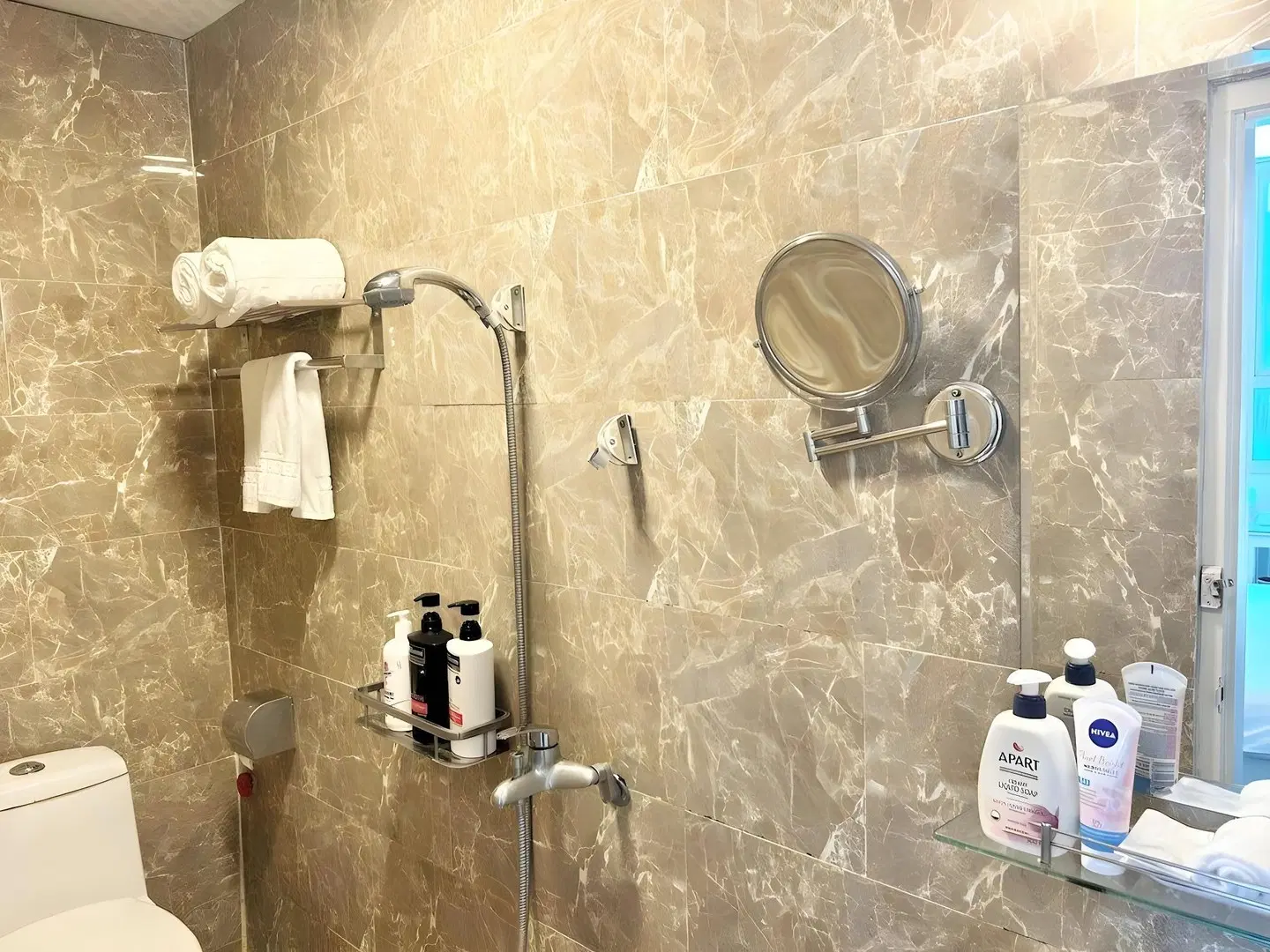 A25 Lò 'úc Hotel Badezimmer