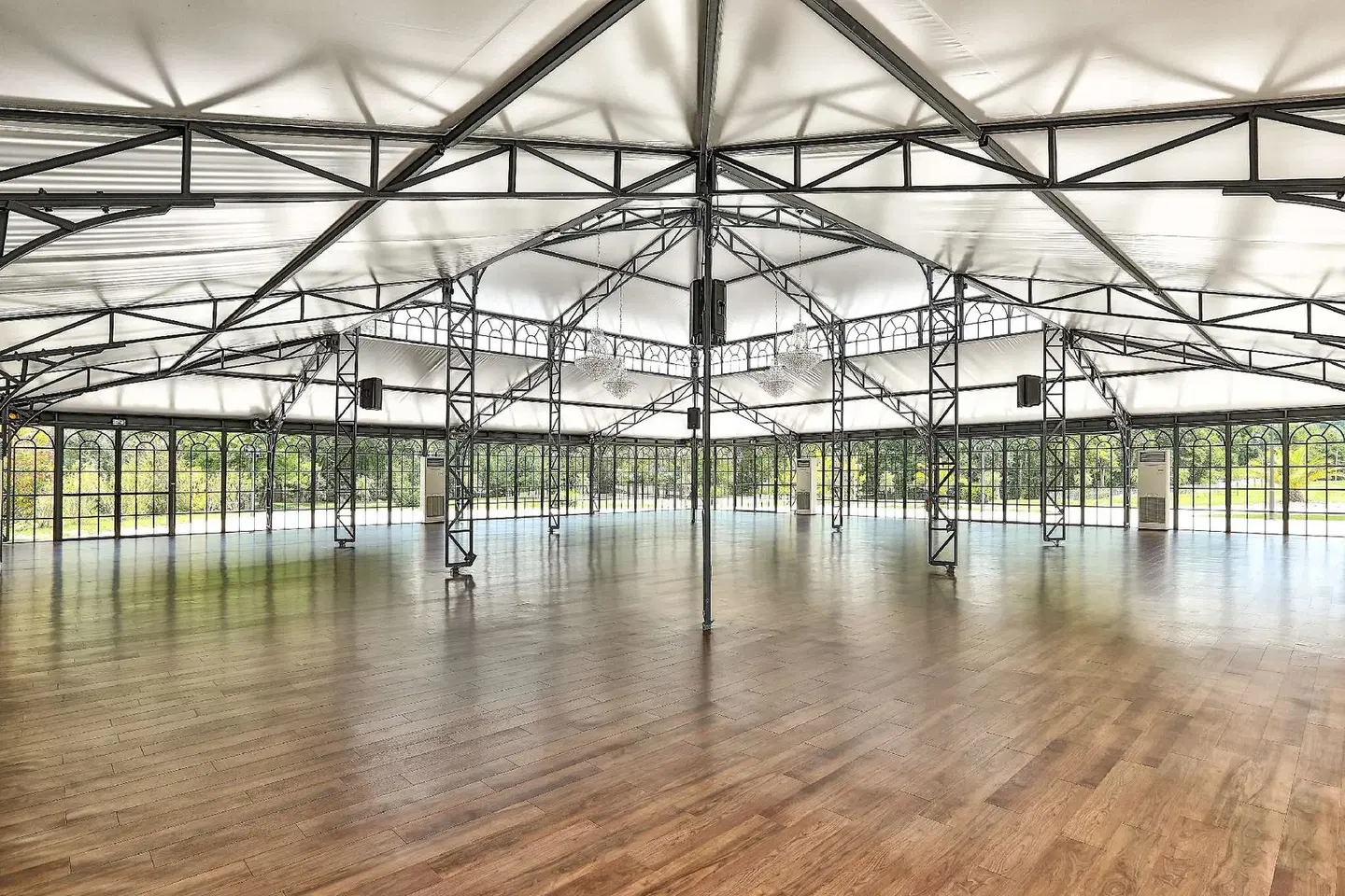 Kyriad Périgueux - Boulazac Hallenbad