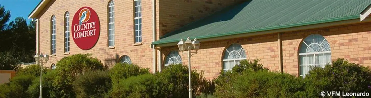 Country Comfort Parkes EXTERIOR
