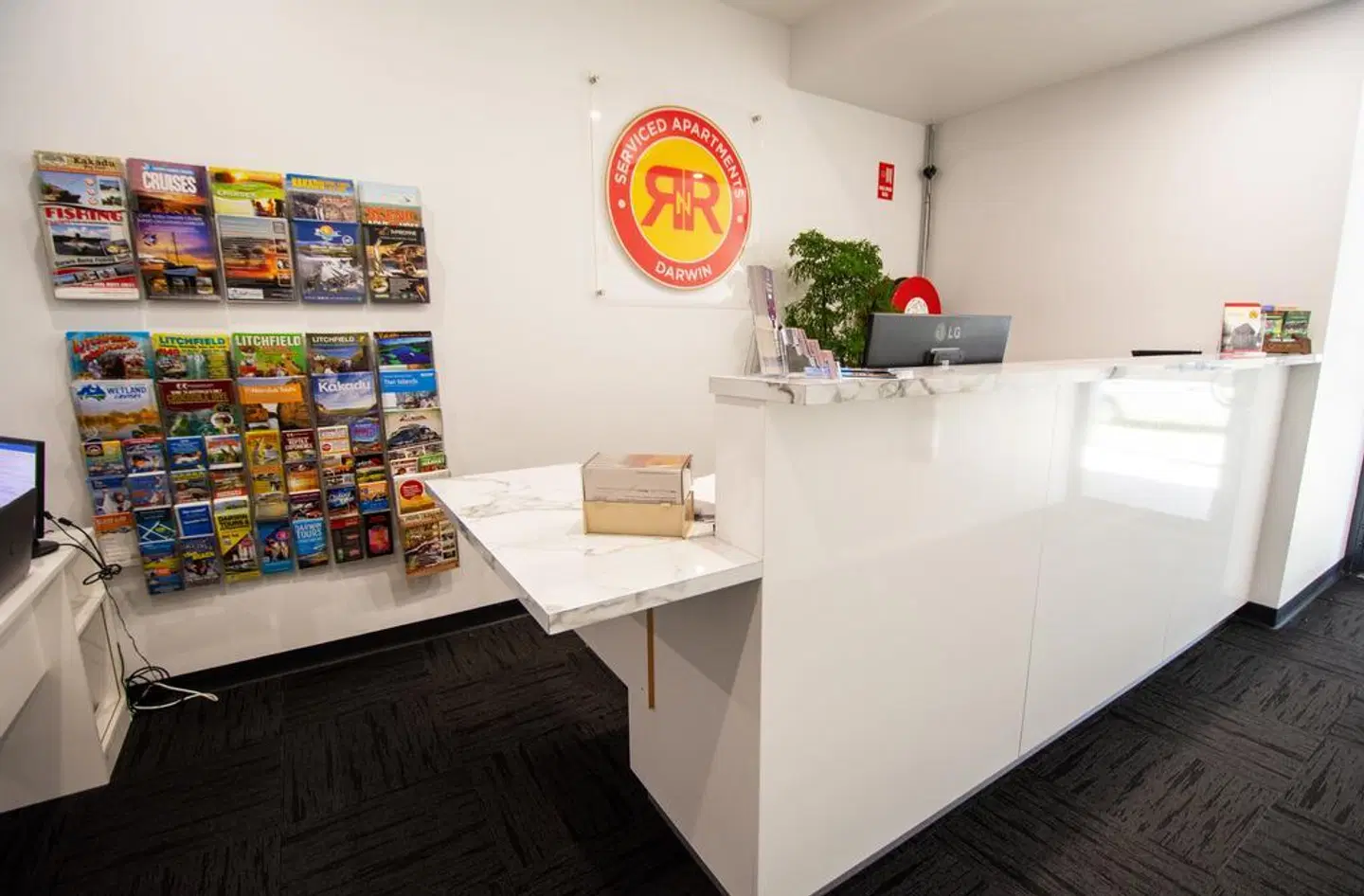 RNR Serviced Apartments Darwin Bar