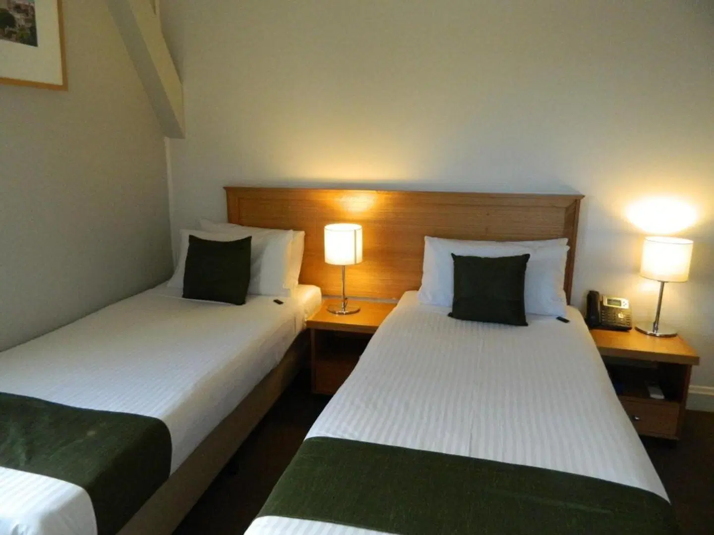Sophia ROOM_EXAMPLE