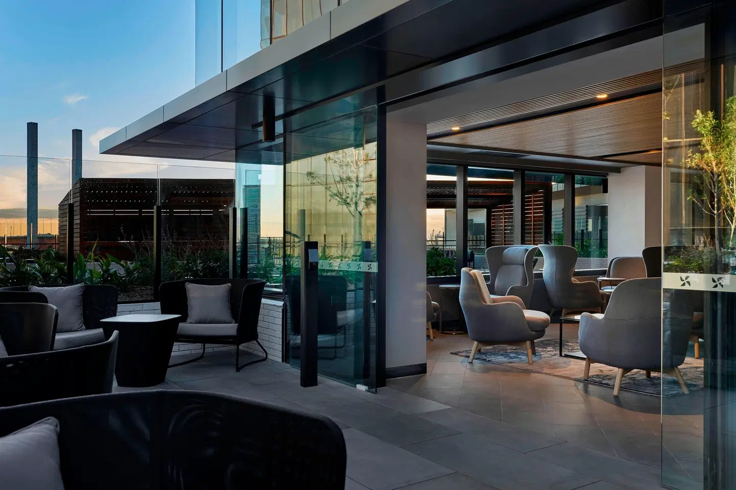 Vibe Hotel Melbourne Docklands Terrasse