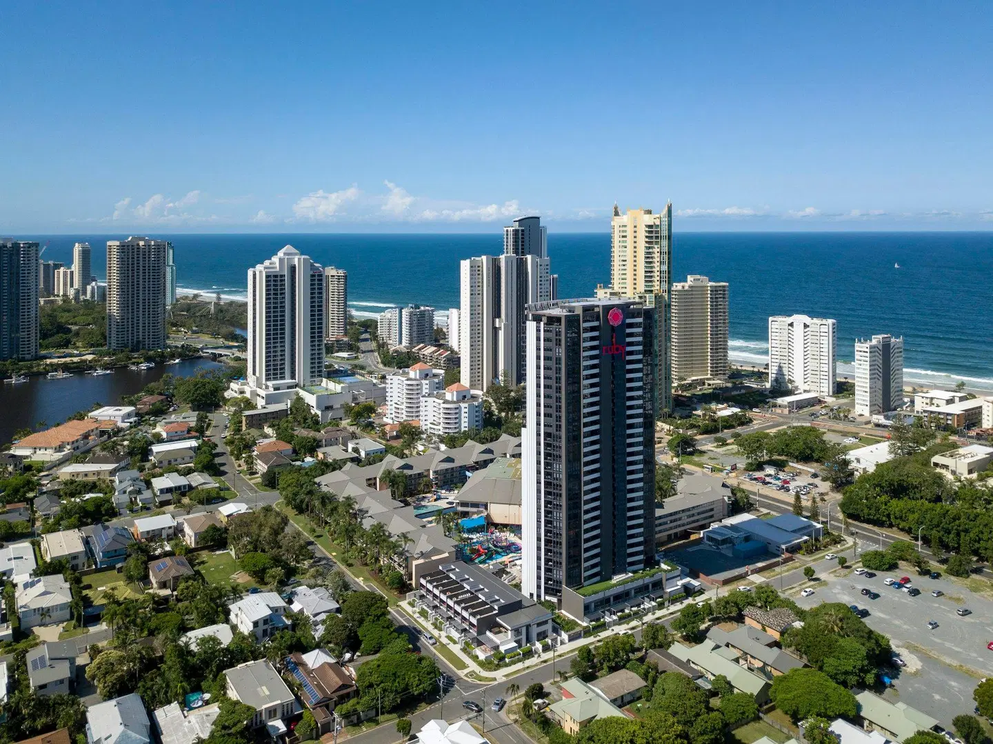 Ruby Gold Coast by CLLIX EXTERIOR