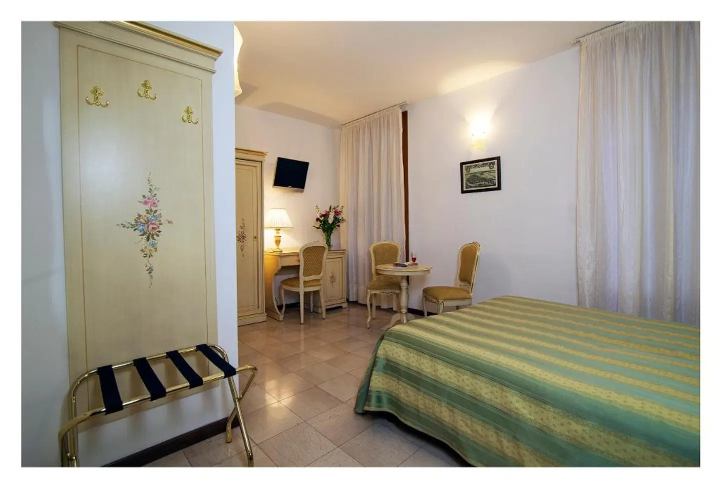 Orion ROOM_EXAMPLE