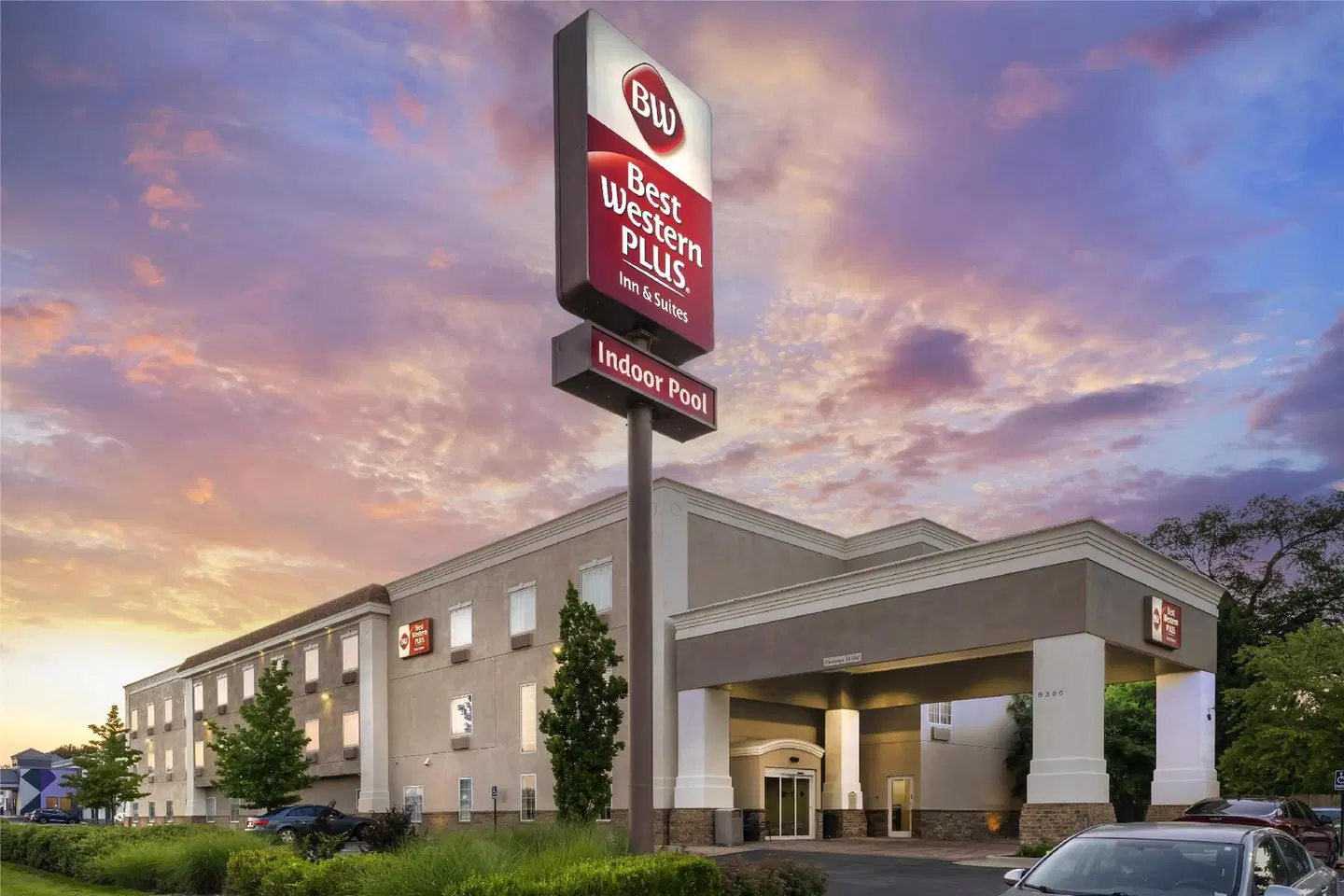 Best Western Plus Eastgate Inn & Suites EXTERIOR