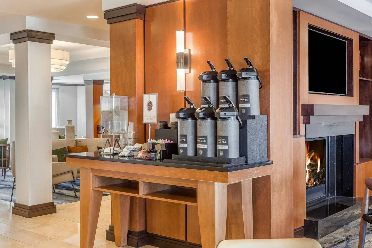 Fairfield by Marriott Inn & Suites Madison East Bar