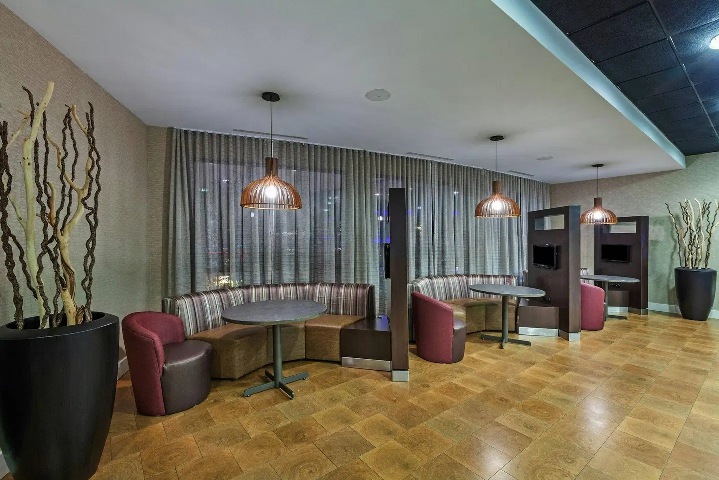 Courtyard by Marriott Tulsa Woodland Hills LOUNGE_LOBBY