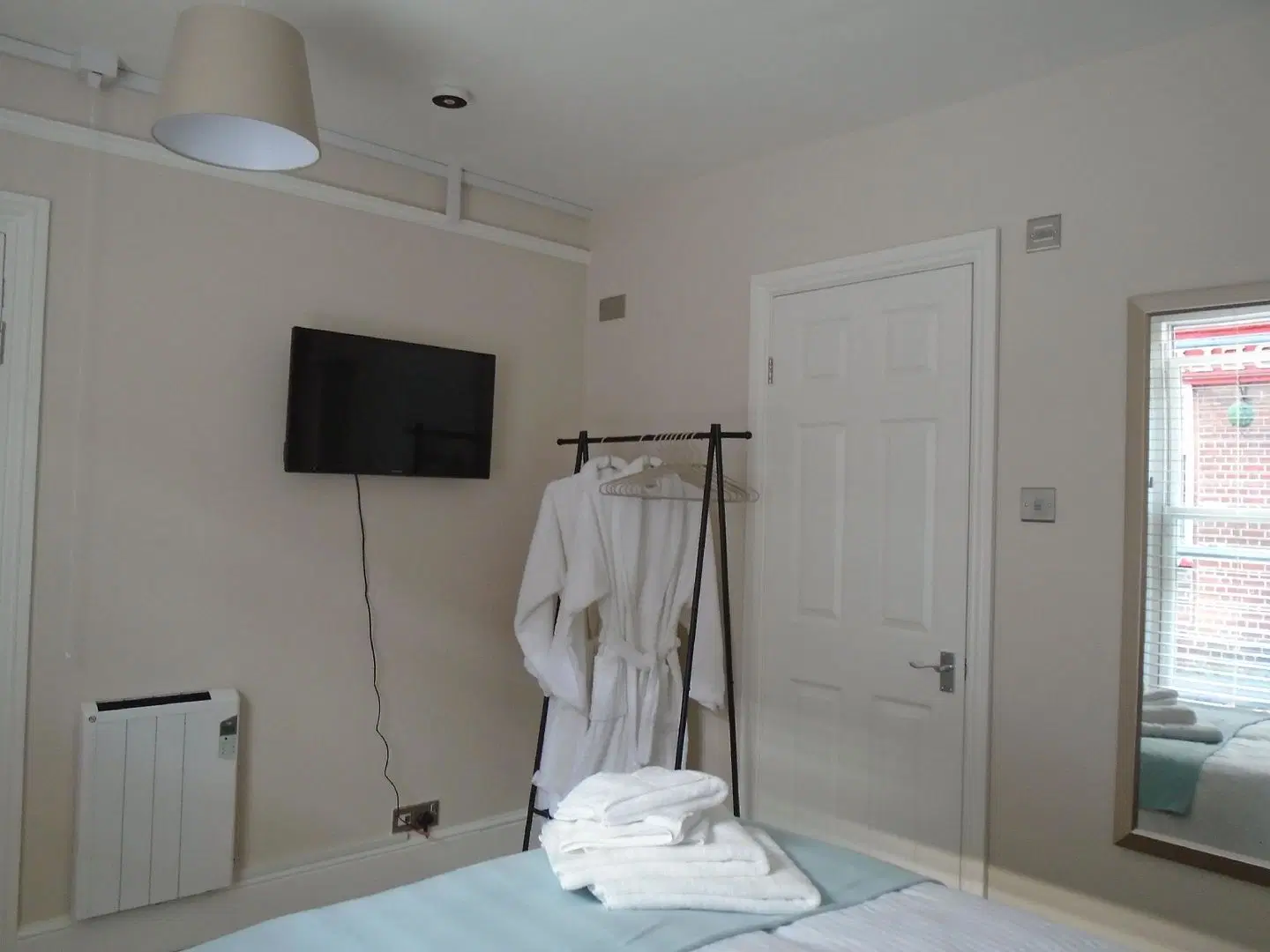 Redhouse Badezimmer