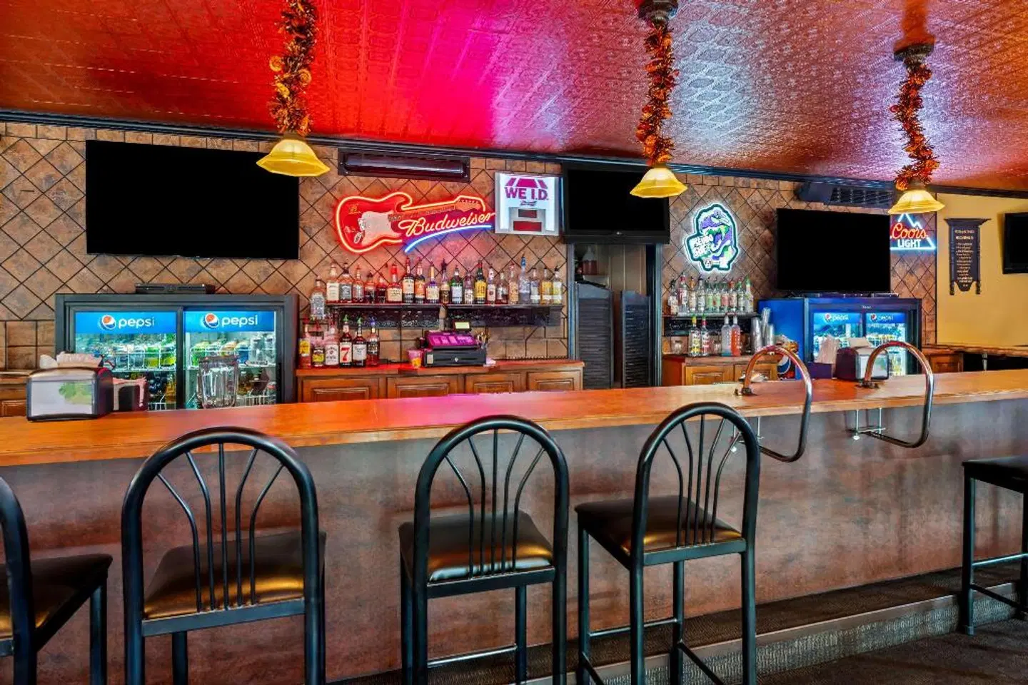 Days Inn by Wyndham Dubuque Bar
