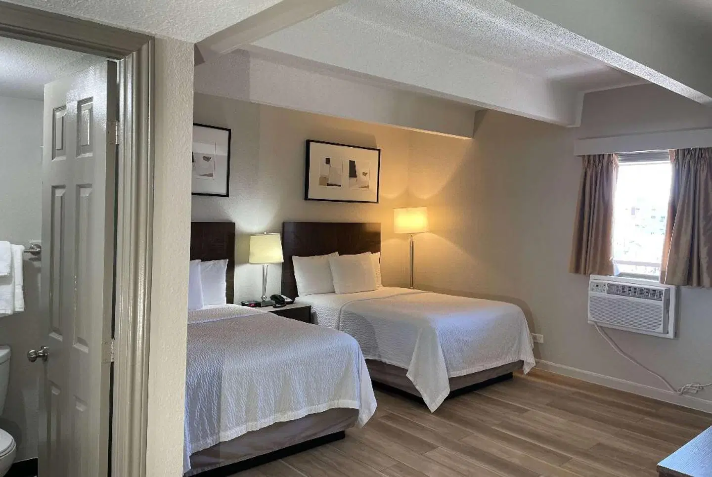 Days Inn by Wyndham Denver Downtown ROOM_EXAMPLE