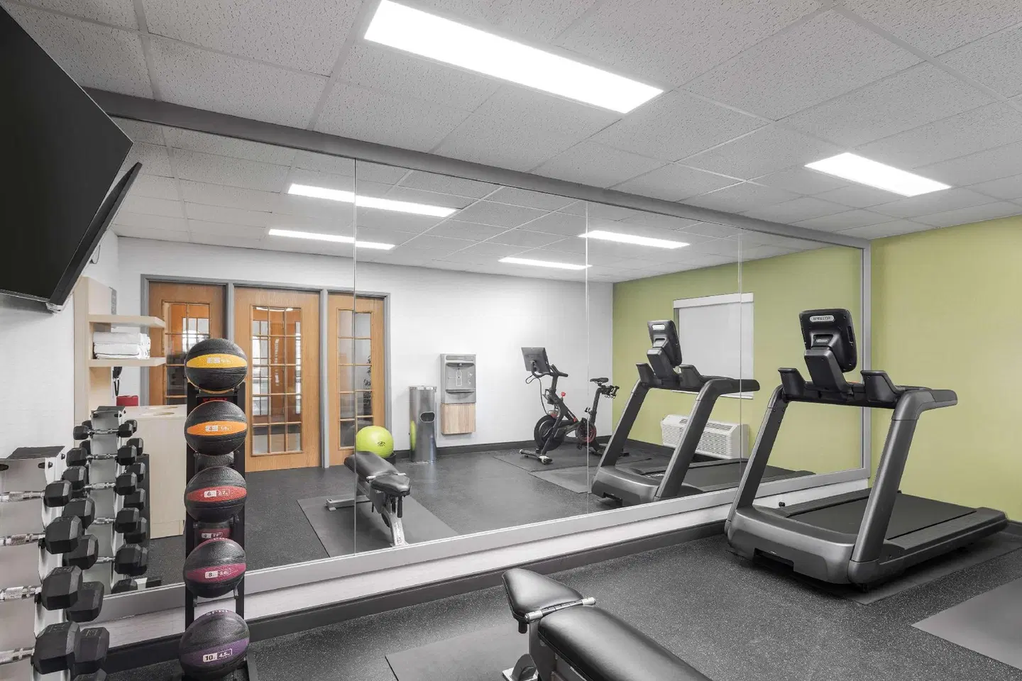 Spark by Hilton Dumas SPORTS_AND_LEISURE