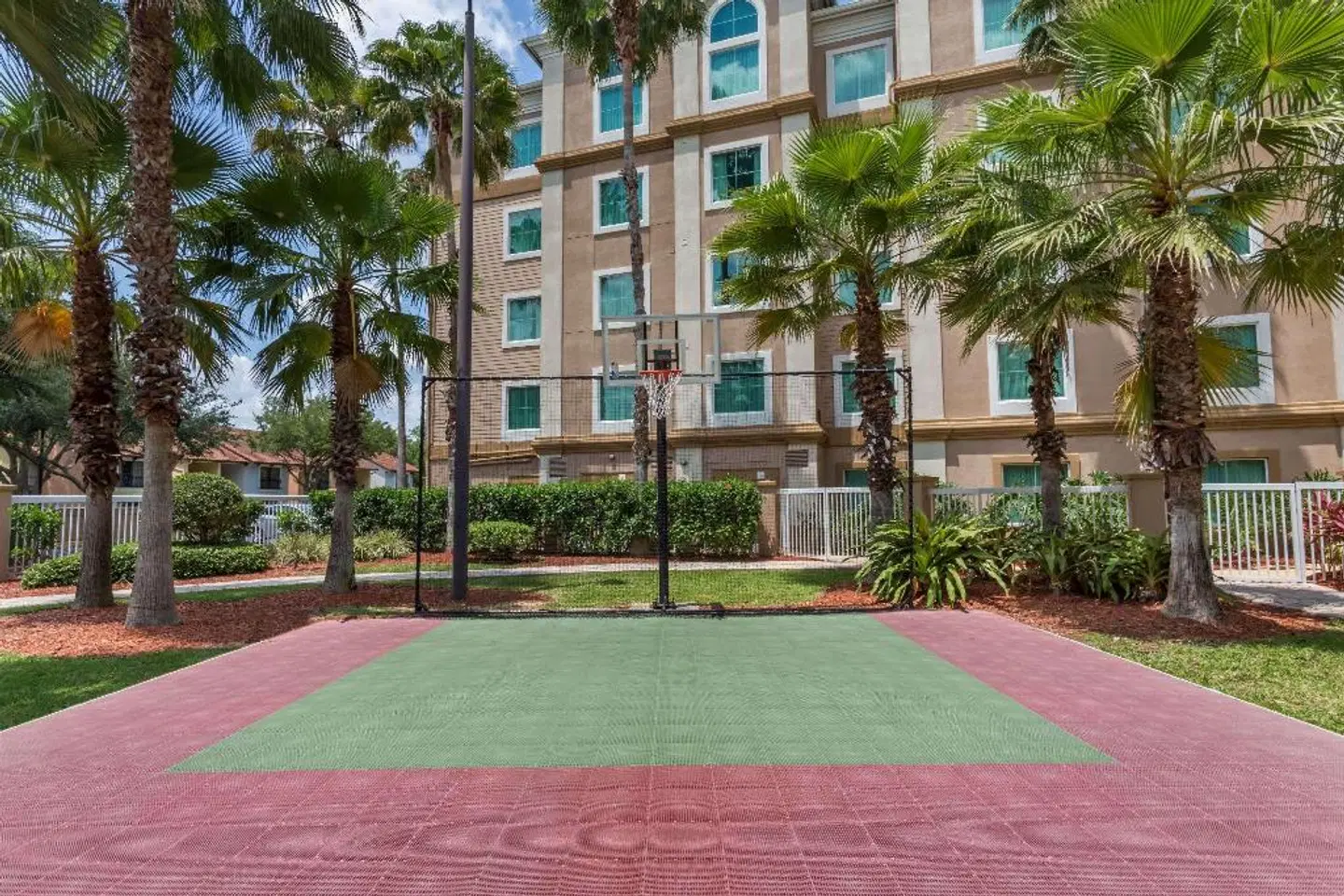 Hawthorn Suites by Wyndham Orlando Lake Buena Vista EXTERIOR