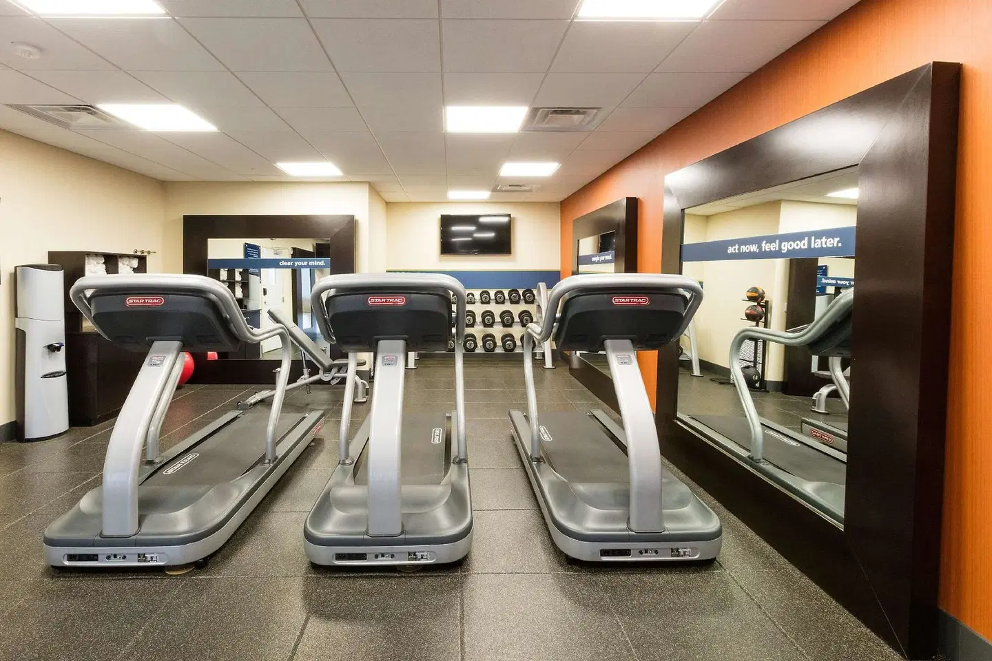 Hampton Inn Daytona Beach/Beachfront SPORTS_AND_LEISURE