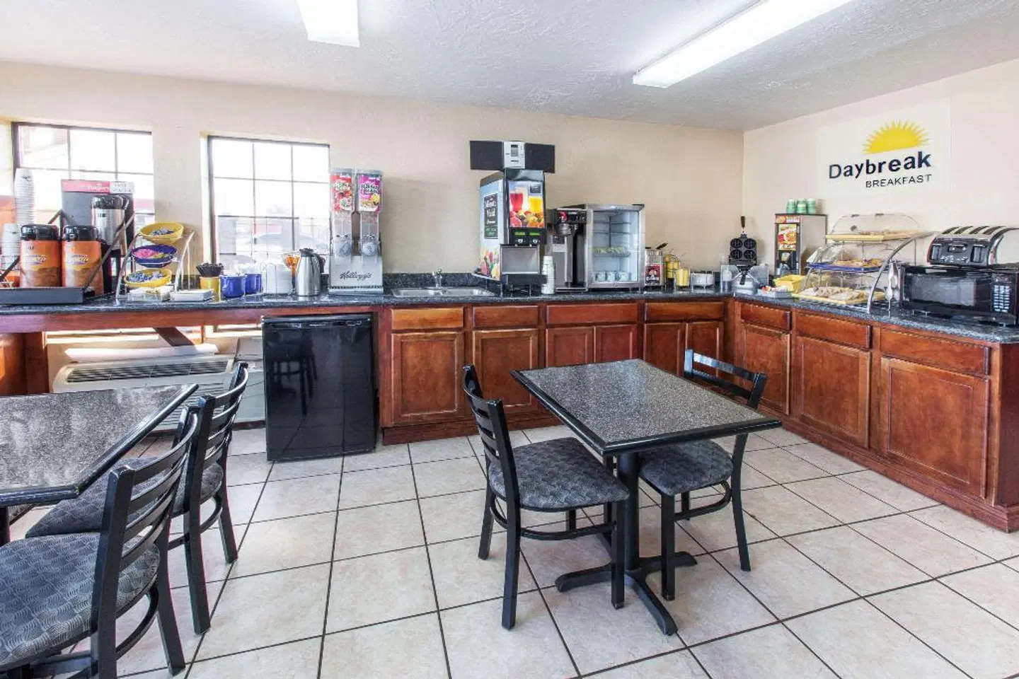 Days Inn by Wyndham El Reno Bar