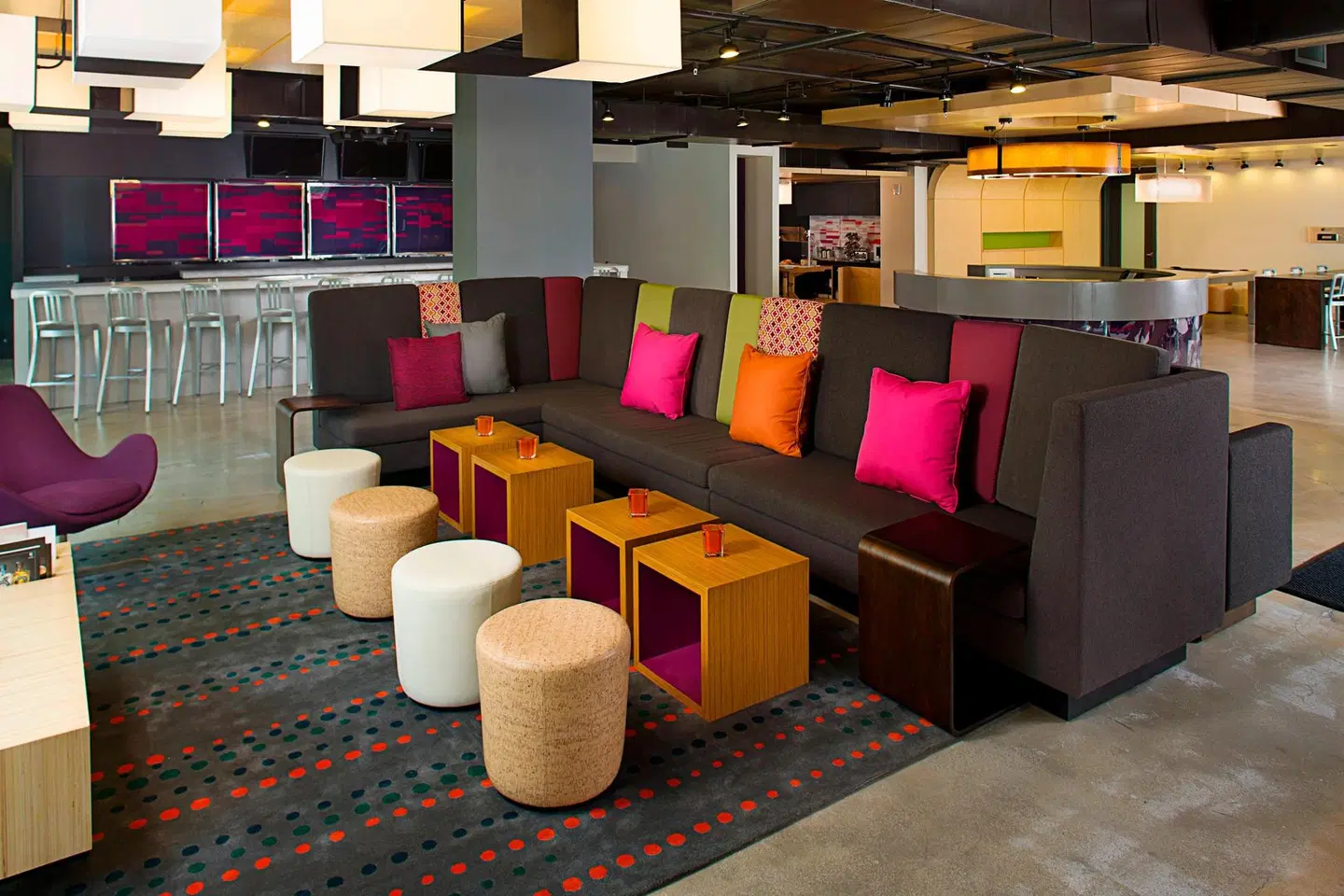 Aloft by Marriott Miami Brickell Bar