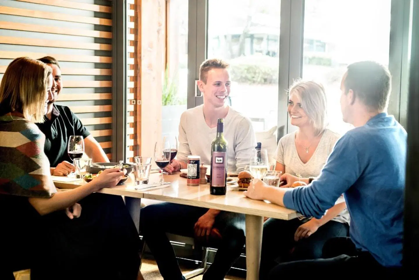 Flinders Hotel Bar