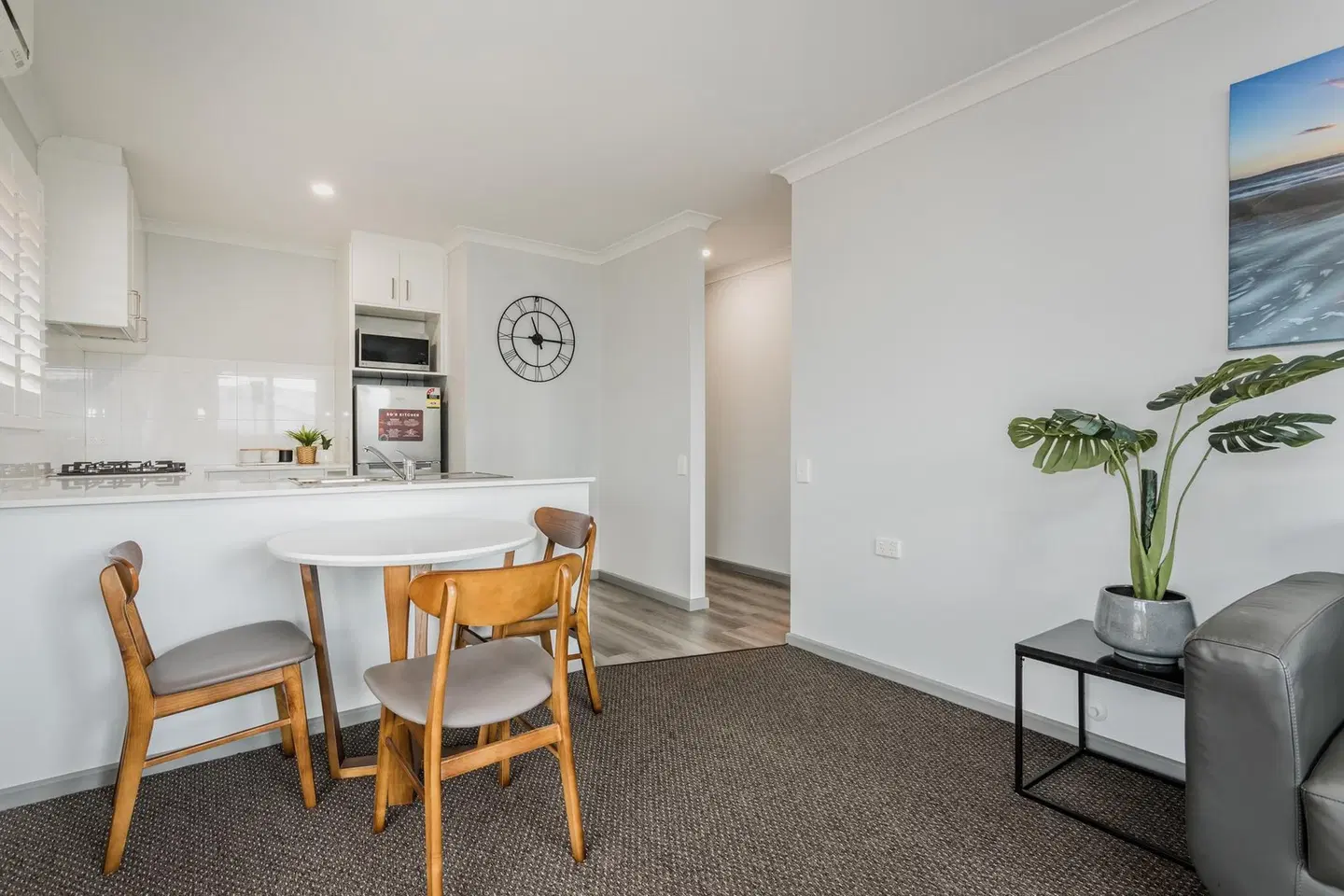 Quality Apartments Banksia Gardens. ROOM_EXAMPLE