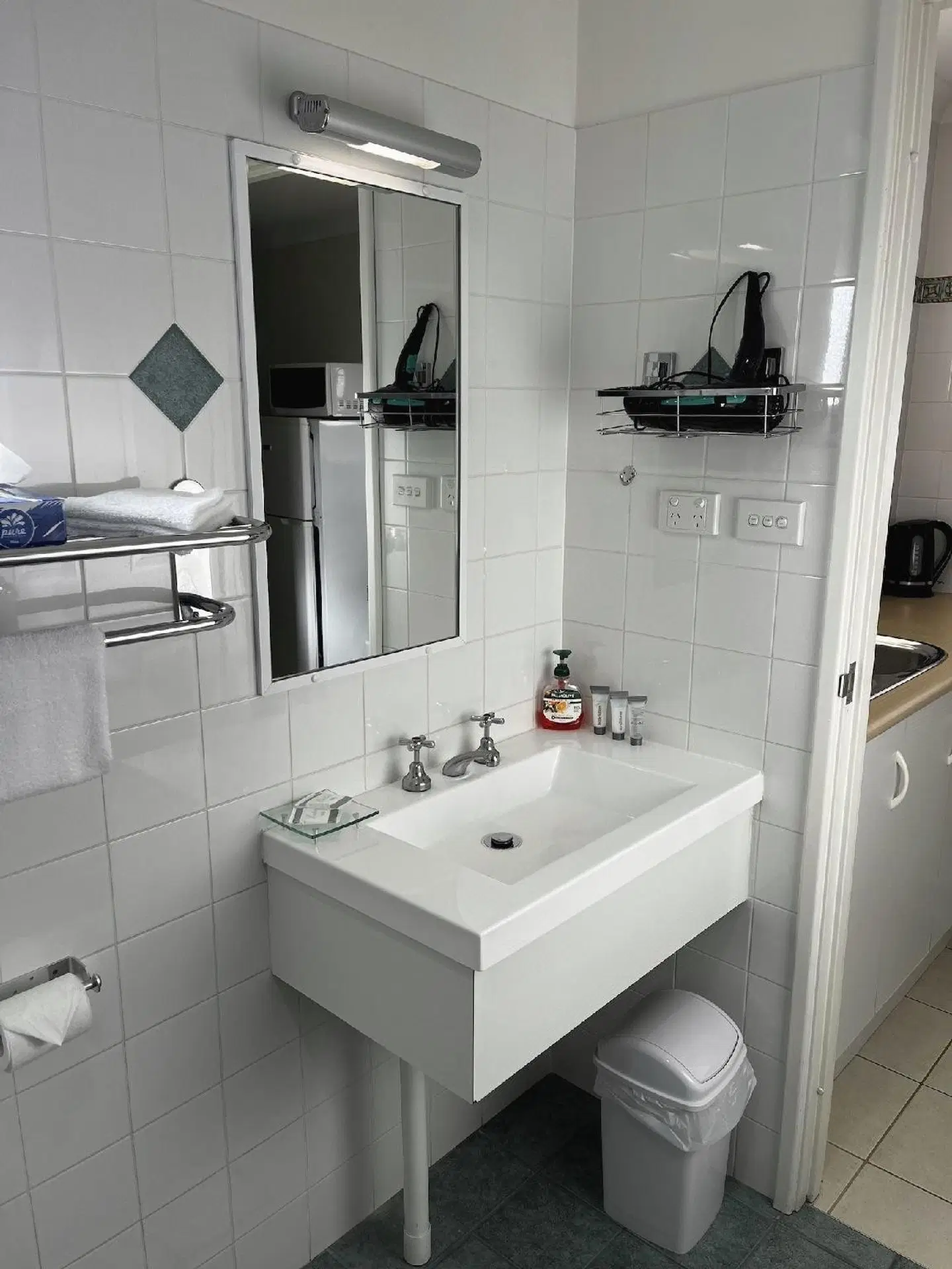Emu Point Motel Badezimmer