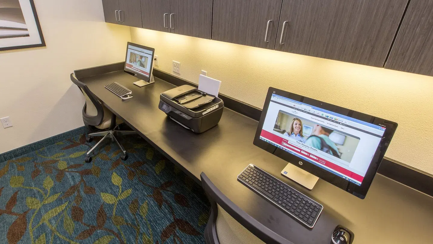 Candlewood Suites Overland Park - W 135th St. by IHG LOUNGE_LOBBY