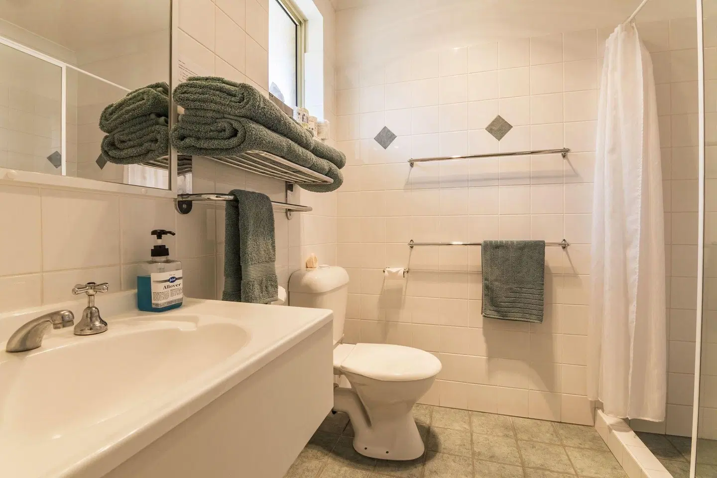 Emu Point Motel Badezimmer
