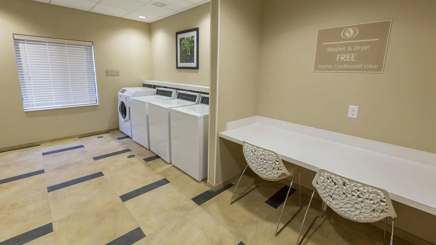 Candlewood Suites Overland Park - W 135th St. by IHG Badezimmer