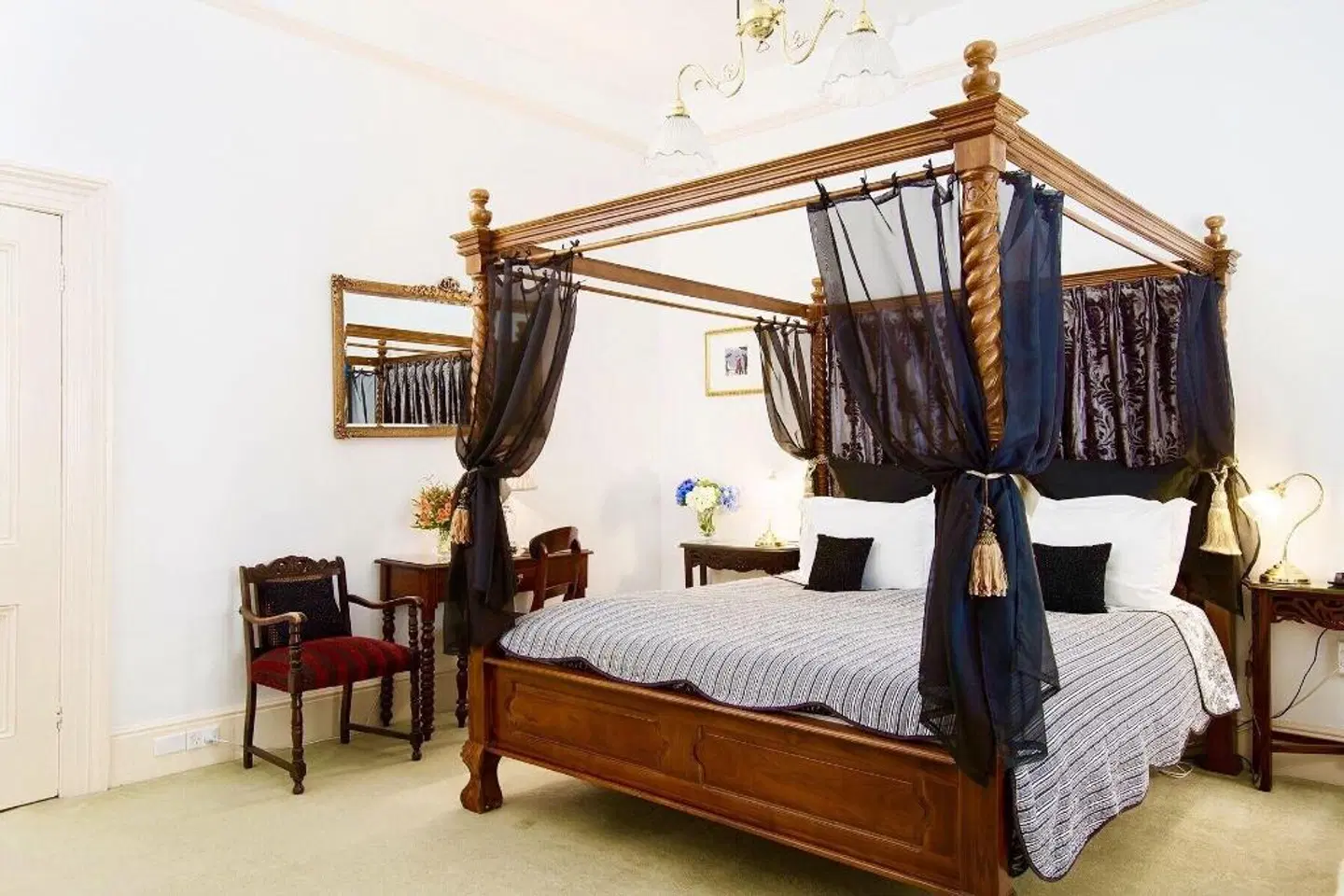 Kurrajong House Bed & Breakfast Launceston ROOM_EXAMPLE