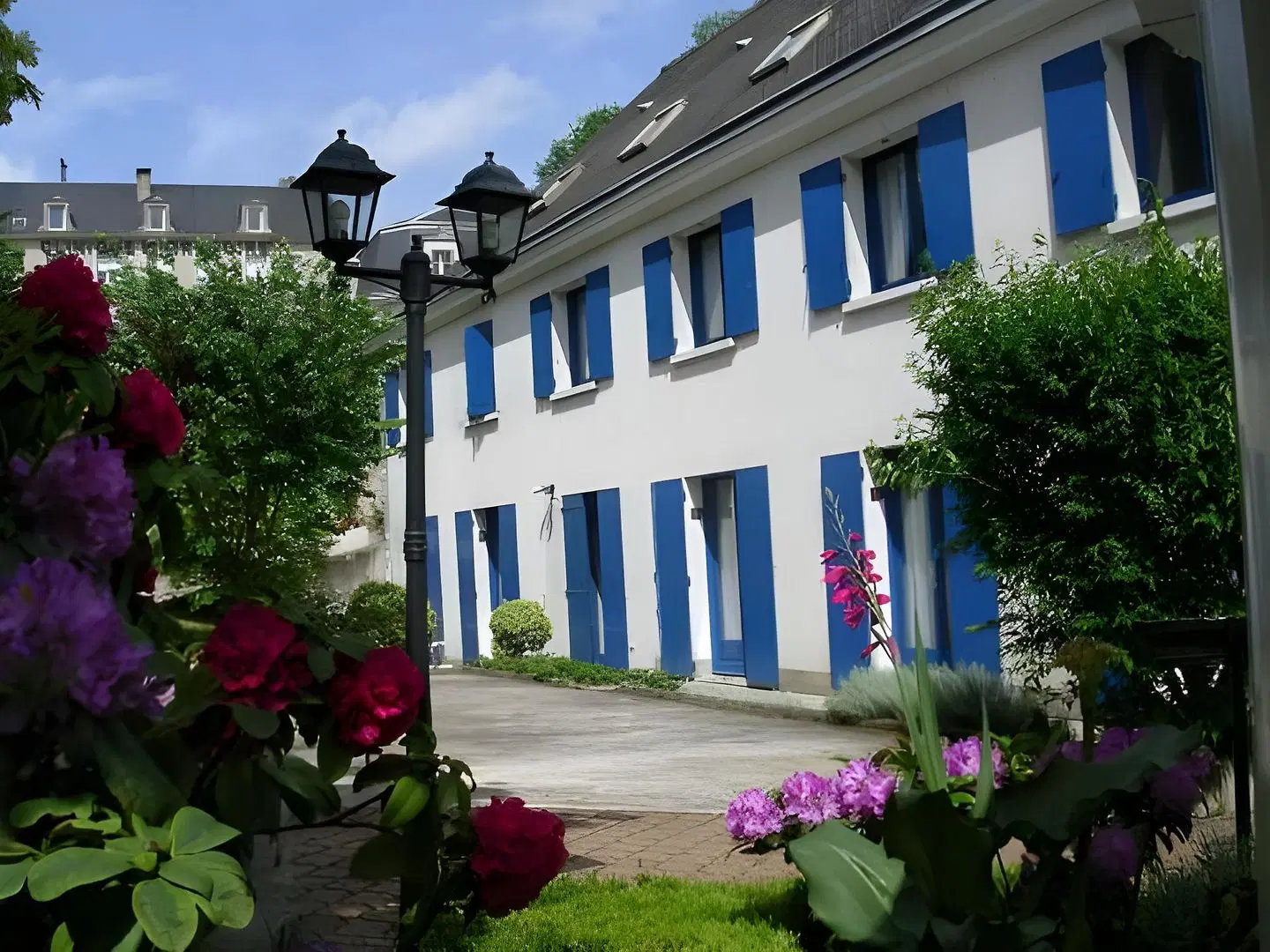 Castel Fleuri EXTERIOR