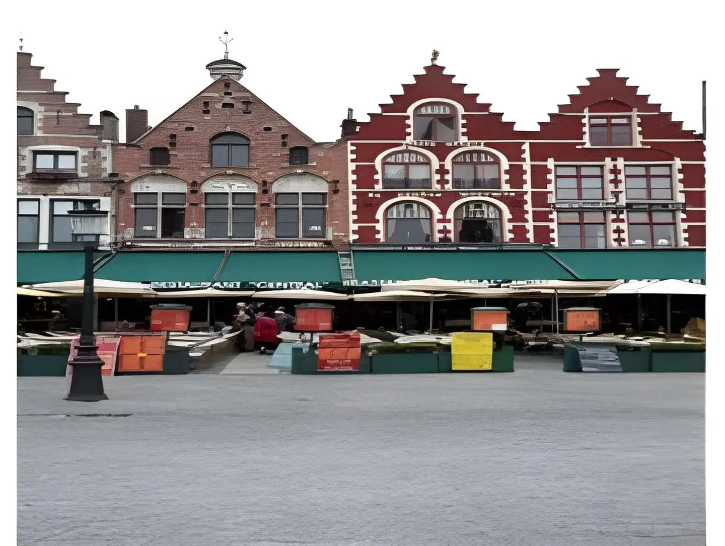 Central EXTERIOR