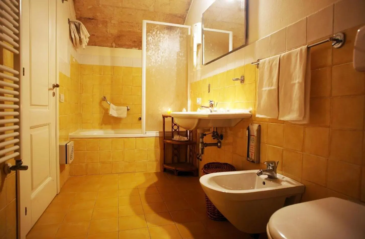 Caveoso Hotel Badezimmer