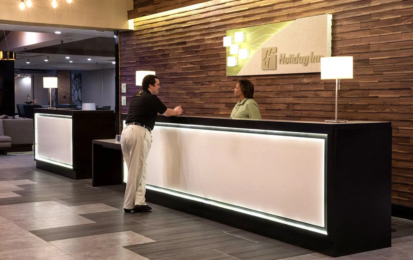 Holiday Inn Alexandria - Downtown by IHG LOUNGE_LOBBY