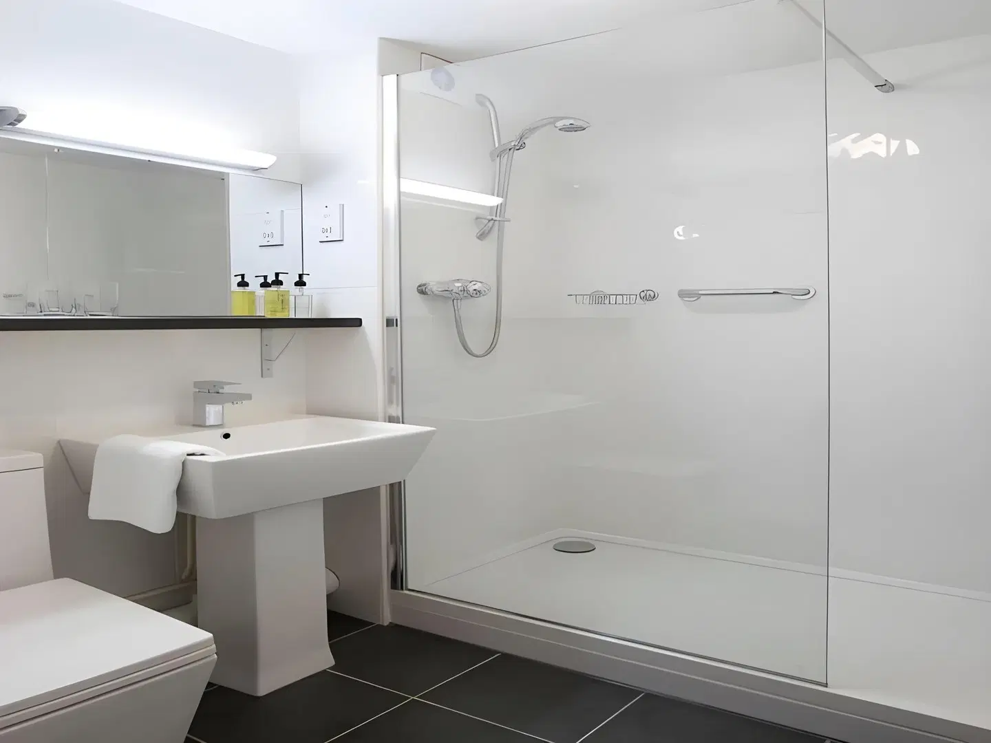 Charlton Kings Badezimmer