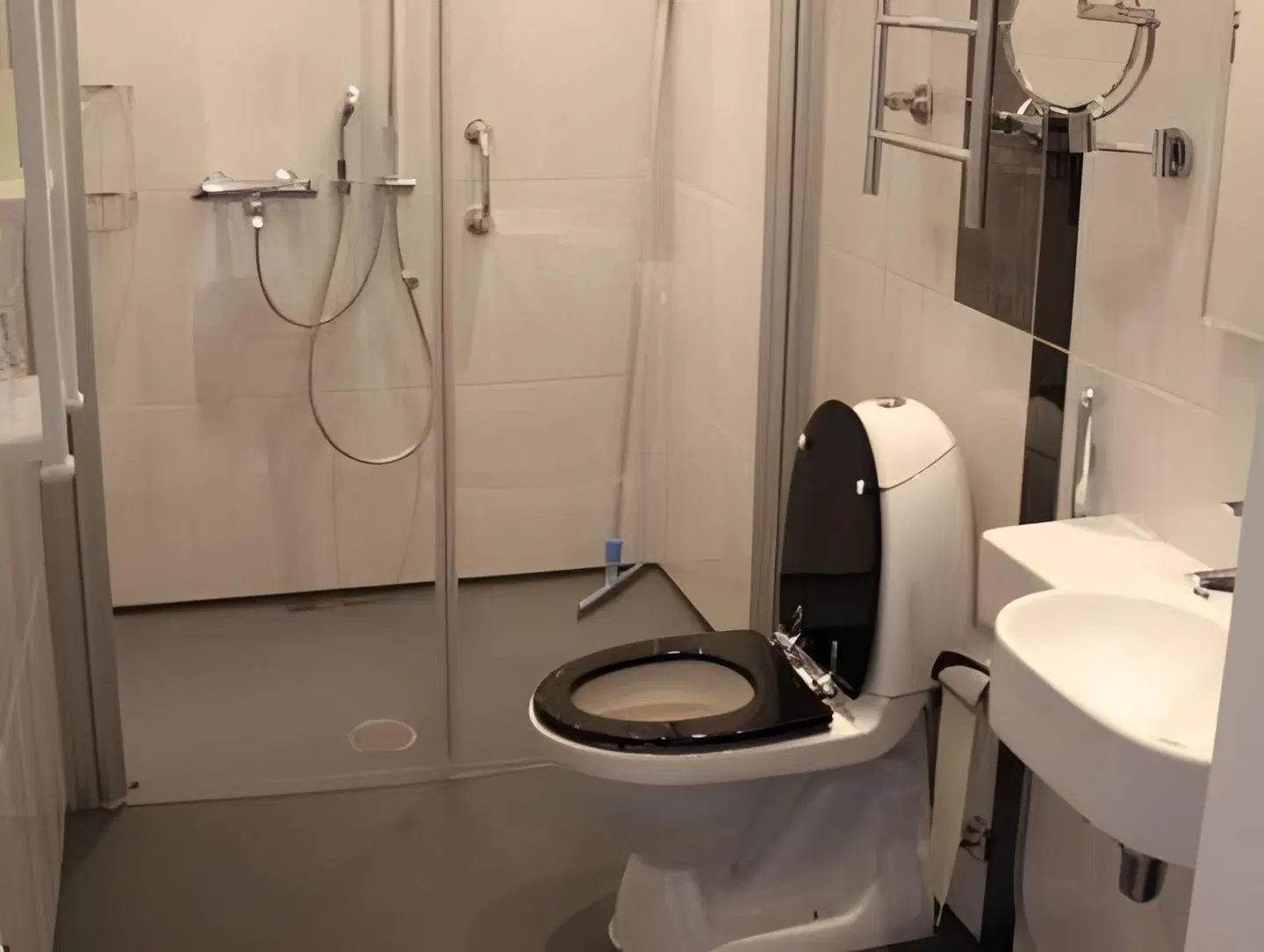Spa Hotel Kruunupuisto Badezimmer