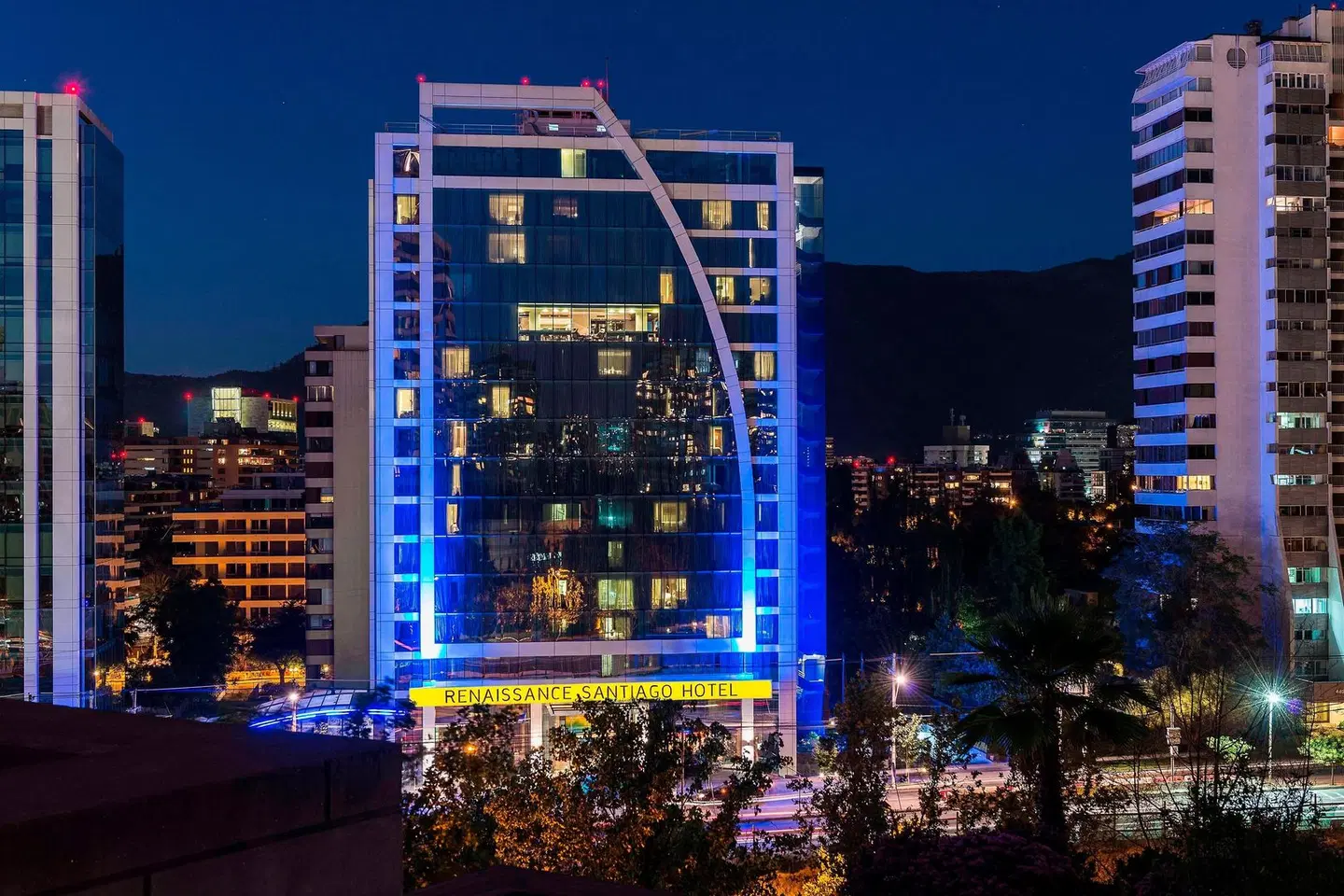 Renaissance Santiago Hotel EXTERIOR